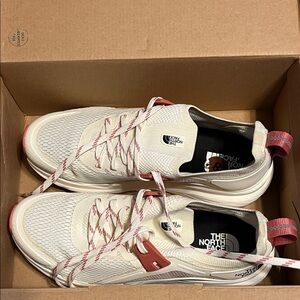 The North Face Cream and Red Vectiv Hiking / Golf Shoes